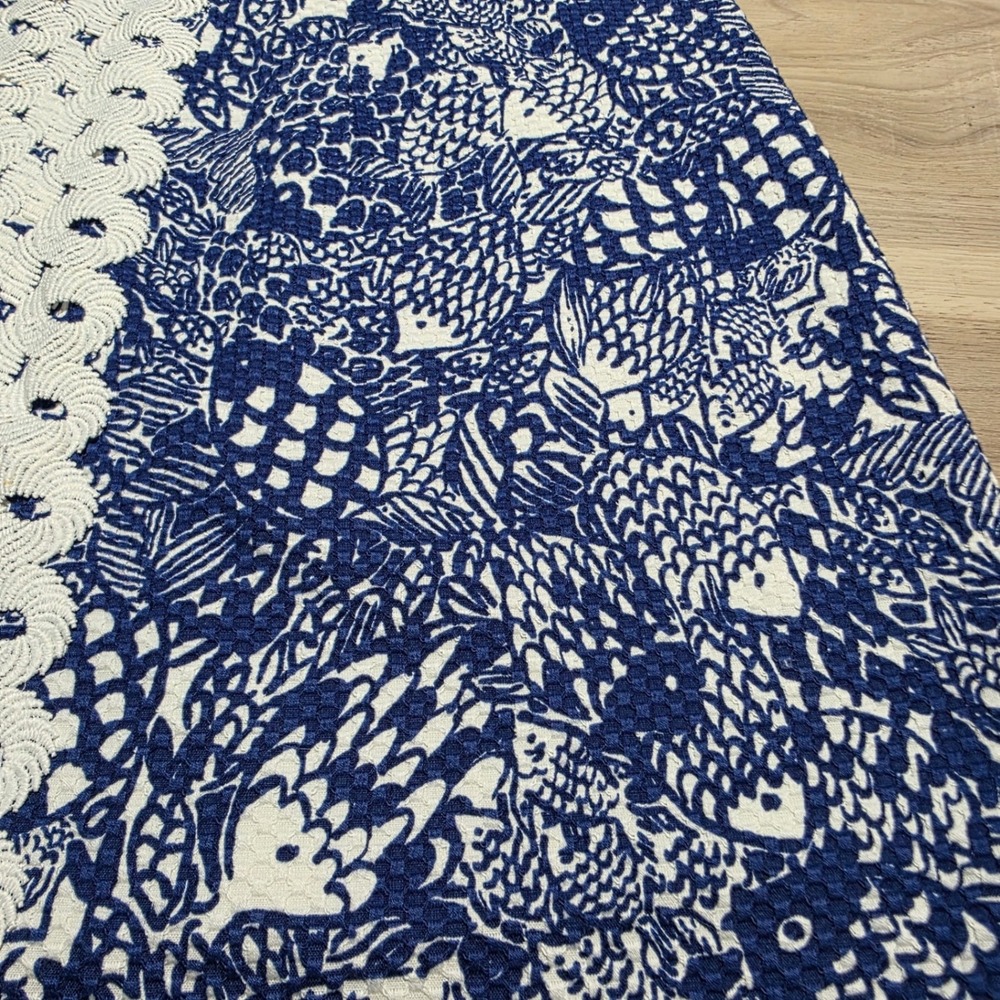 Lilly Pulitzer Shift Dress Women 8 Blue White Fish Print Crochet Lace Nautical - Picture 4 of 10